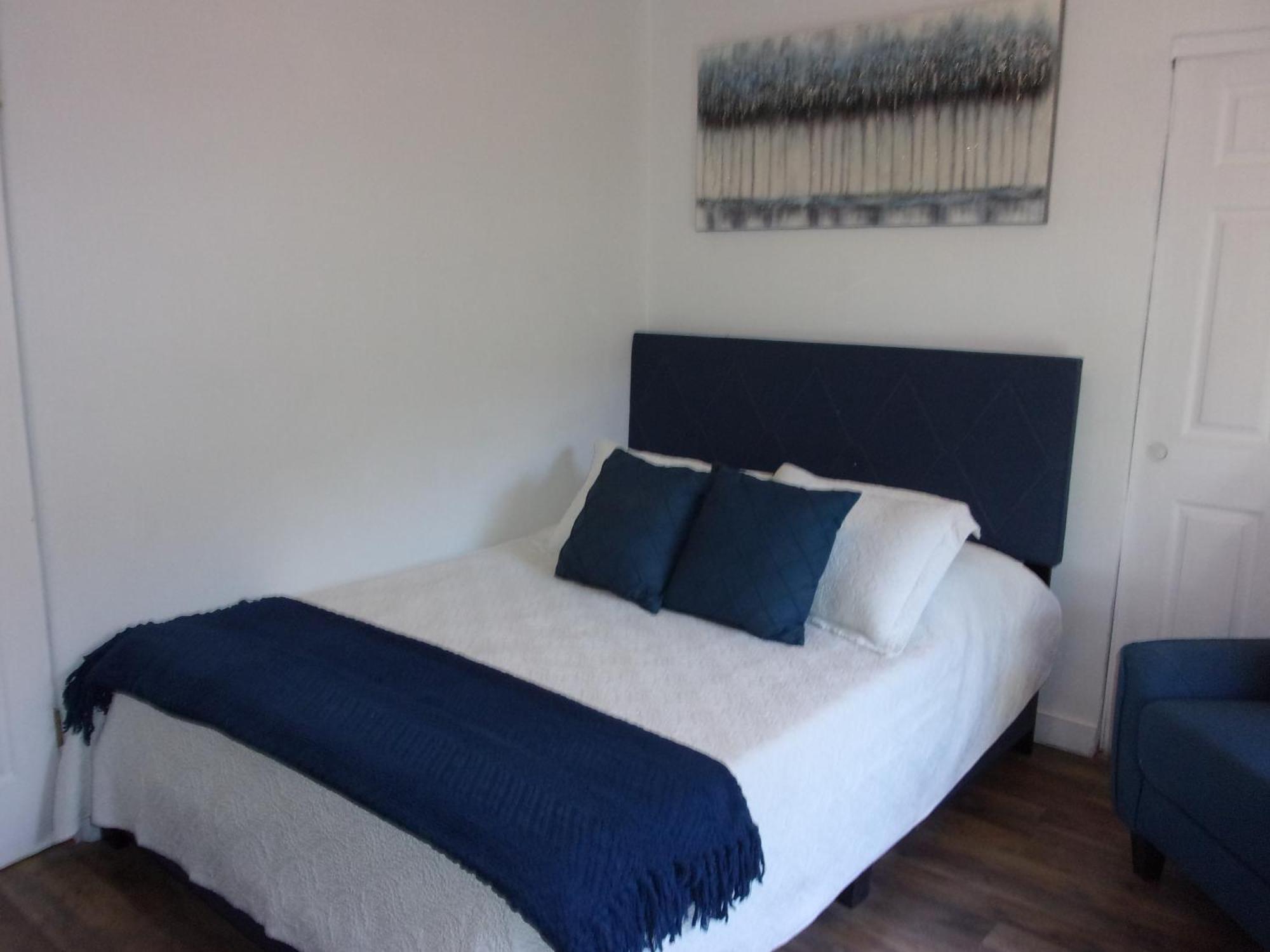 Updated Dwntwn 2Bd Twnhse W/Hot Tub& Private Patio ปาล์มสปริงส์ ภายนอก รูปภาพ
